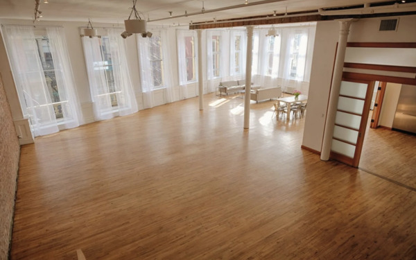 Flatiron Sunlit Loft with Two Shootable Kitchens w/ Rooftop Access