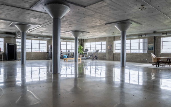 7000 SQFT Loft & Photo Studio - Downtown LA