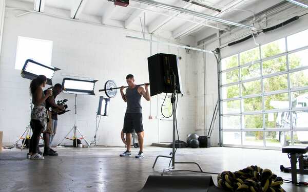 500 SQFT Studio - Gorgeous Natural Light!