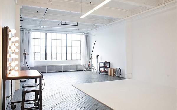 Private Daylight Studio, CYC, EQ Rental, Brooklyn