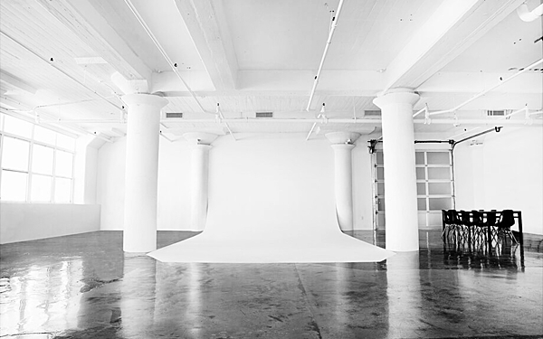Beautiful SoHo Photo studio and roof space